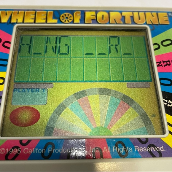 Tiger Wheel of Fortune Electronic Handheld game - Picture 6 of 10